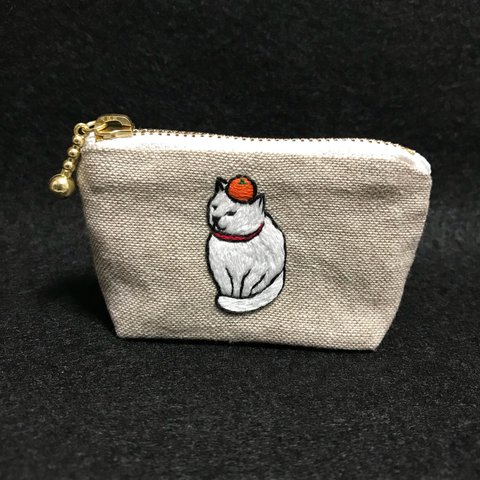 鏡猫刺繍ミニミニピルケース ポーチ