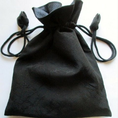 ６３６２　地模様入りの黒の羽織で作った巾着袋　＃送料無料