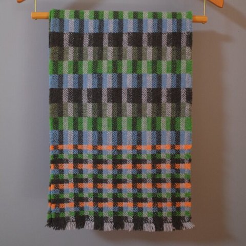 ラムウール100%  手織りのスカーフ