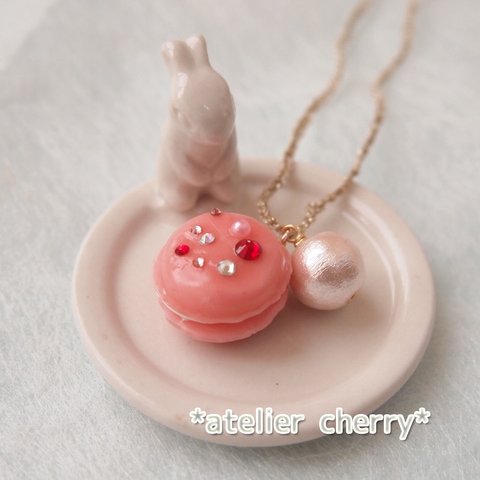 【SALE】大人かわいい♪春色マカロン（ピンク）＆コットンパールのネックレス（金属アレルギー対応）