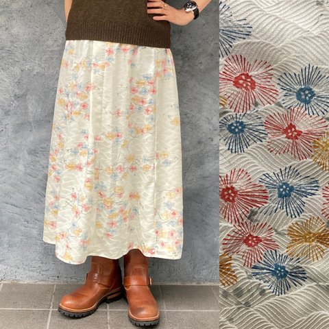 着物リメイク　ベルト付きギャザーロングスカート　long skirt made from Kimono