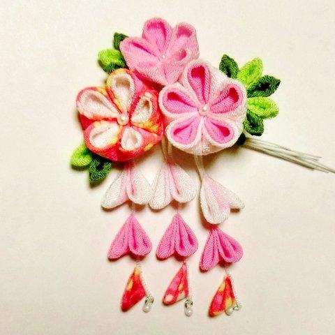 「so様ご注文品」つまみ細工《かの花》ふんわりピンク