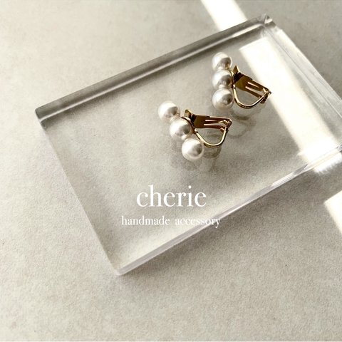 3連パールPierce・earring