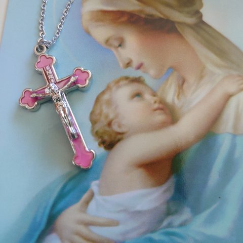 ピンクの十字架 お守りロザリオネックレス イタリア