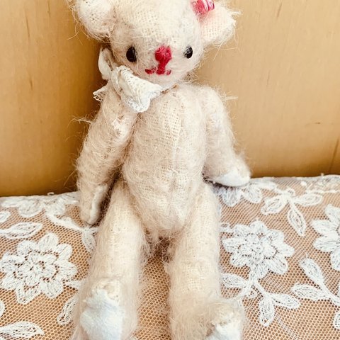 ハンドメイド　ミニチュアテディベア  桜子さん