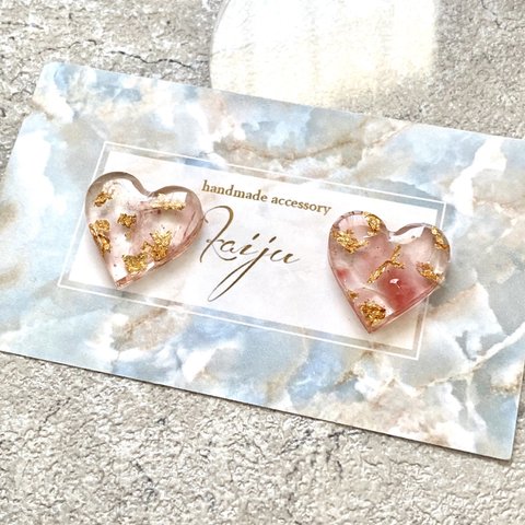 レジン　天然石　ハート　レジンアクセサリー　レジンイヤリング　レジンピアス　さざれ石　ピンク　赤　ニュアンス　桜　花びら　うるつや　ゴールド　ニュアンスアクセサリー