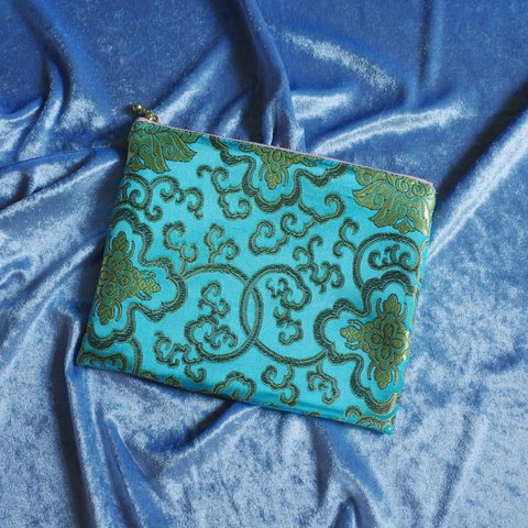China Pouch〈新橋色〉