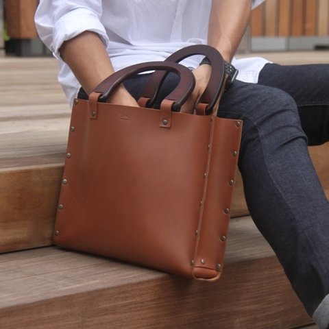 ［国産牛革]レザーバッグ NLW（ブラウン）SToLY Leather Bag/ストーリー