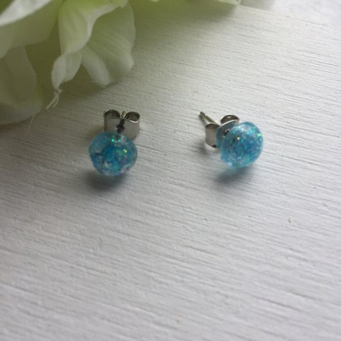 blue   ピアス