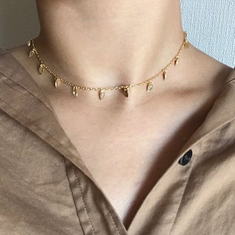 Gold Leaf necklace