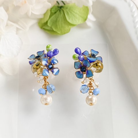  Hydrangea 紫陽花 ＊ 水色 ＊ コットンパール　ピアス・イヤリング 