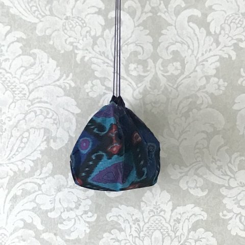 アジア柄　青紫　☆大人　巾着袋　Drawstring bag for kimono with Asian pattern, blue-purple