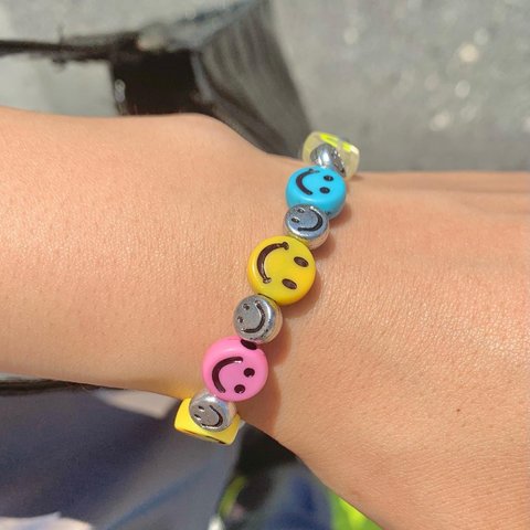 smile bracelet