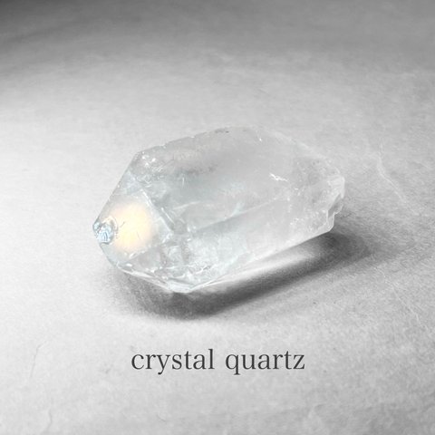 brazil crystal quartz：storation / ブラジル産水晶原石17：ストレーション グロスAA