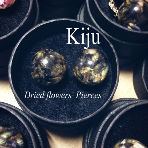 Dried flowers pierces～花の宝石～（lavender）