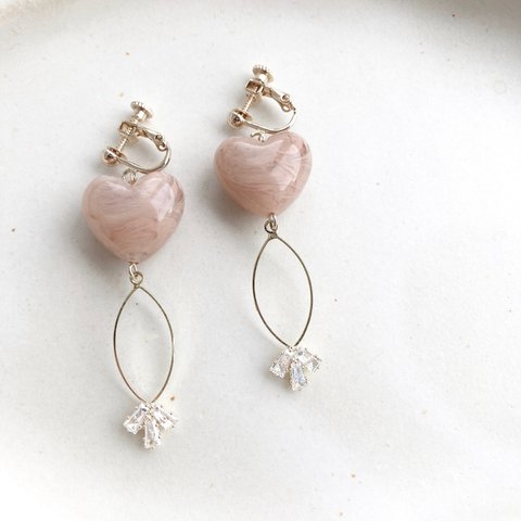 feminine pink heart pieces/earrings