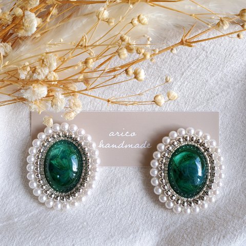 【再販】green marble × pearl pierce/earring 【刺繍ピアス】【刺繍イヤリング】【ビーズ】【ビーズ刺繍】