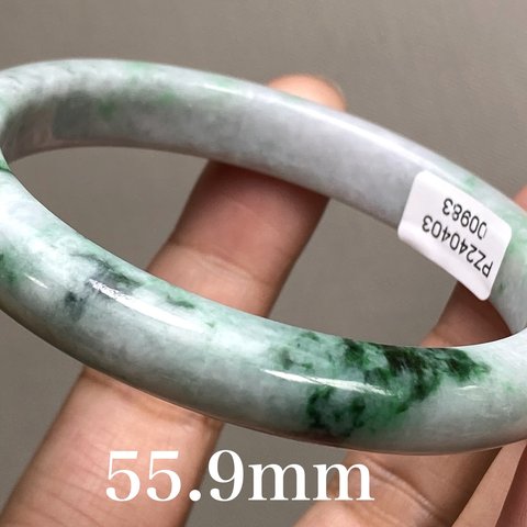 BG5-11 美品 花緑 55.9MM 真ん丸 ミャンマー産 天然本翡翠 バングル
