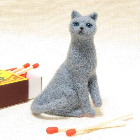 小さな抱っこ猫 1/6サイズ 羊毛フェルト 人形 青 1