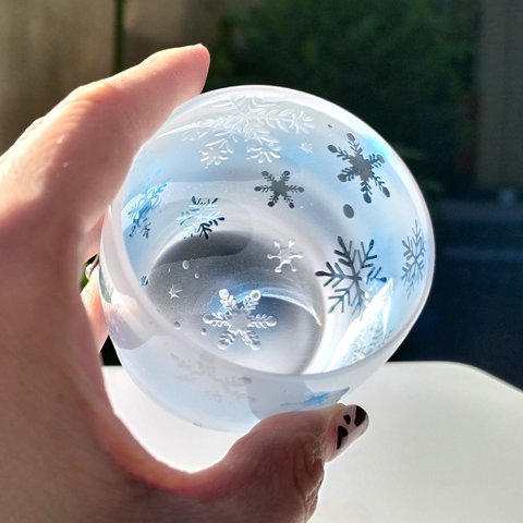 【受注制作】雪の結晶 小さな雪玉丸 ぐい呑み サンドブラスト 冬グラス