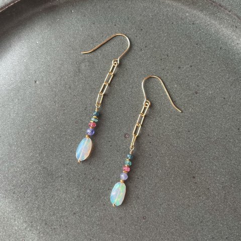 Numenia : Opal Earring