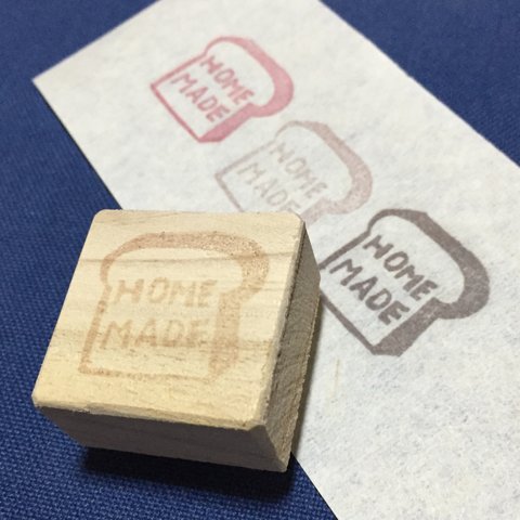 消しゴムはんこ「HOME MADE」（食パン）