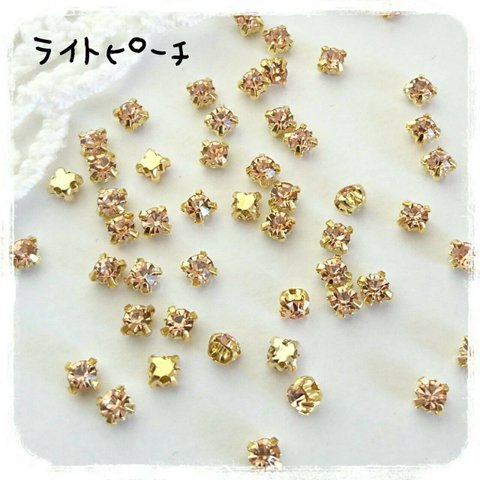 ライトピーチ／ゴールド台座付き 約３mm（50個）／デコパーツ ハンドメイドに