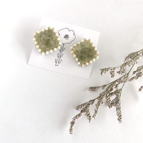 green tea marble earrings