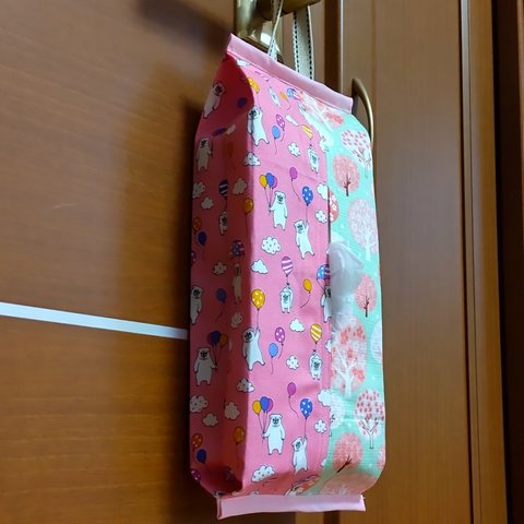 パグ柄ティッシュケース吊り下げ用桜木🌸桃色🎈