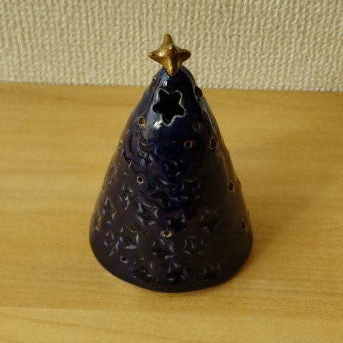 青いクリスマスツリー