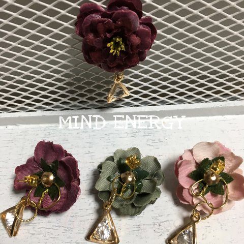 小薔薇の雫ピアス