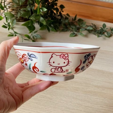 サンリオ「ハローキティ」×麦山窯　八角ぼうる15cm - Hello Kitty 紅（あか）