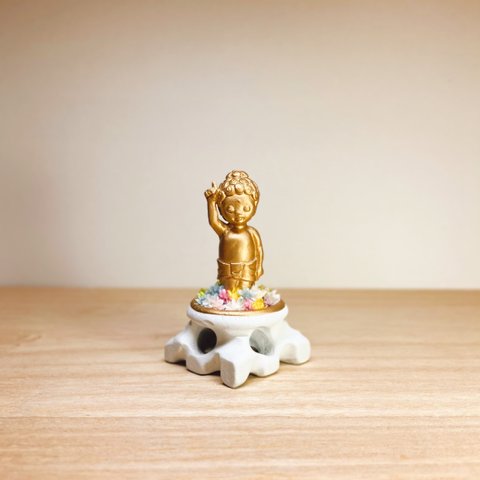 仏像　ちいさな仏さま　釈迦誕生仏　ホワイトゴールド
