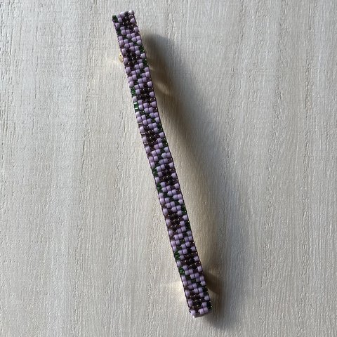 398.ビーズ織りのバレッタ