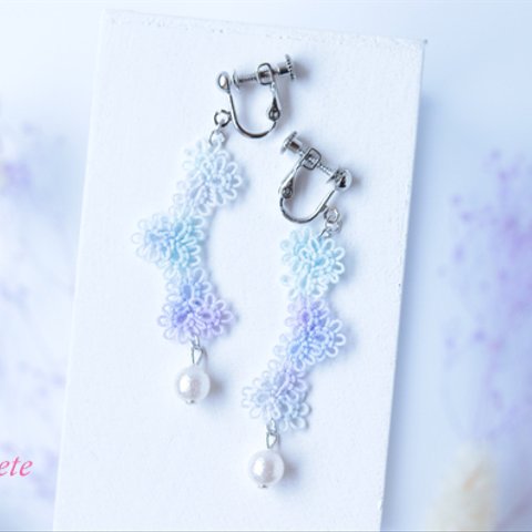 和装にも！紫陽花色【Little Flowers】イヤリング/ピアス・タティングレース