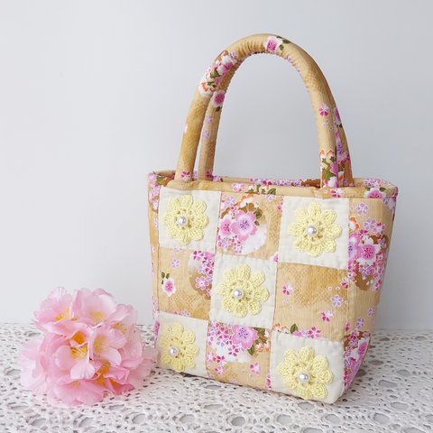 【送料無料】【ベージュ】🌸桜いっぱい♡ミニトートバッグ