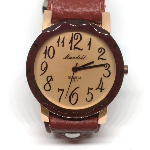 【選べる本革腕時計】好きな革ベルトを選んで、自分だけの“ステキな”腕時計を見つける ー大きめフェイス