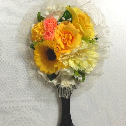 元気が出るビタミンカラーのお花ミラー