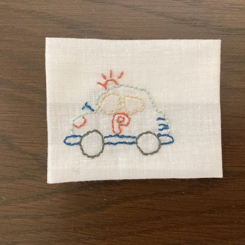 ネームタグ☆アップリケ☆手刺繍☆ハンドメイド☆パトカー