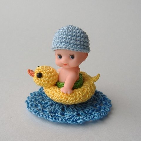 アヒル浮き輪キューピー❁男の子　着ぐるみ　キューピー人形