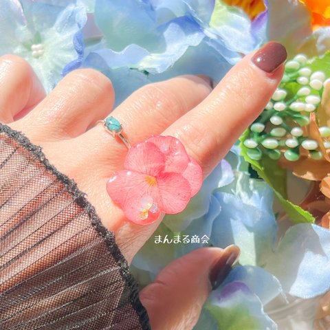 3【美aura】ピンク／ビオラ／ドライフラワー／押し花／ラインストーン／ボタニカル／カラフル／花／フリーサイズ／リング