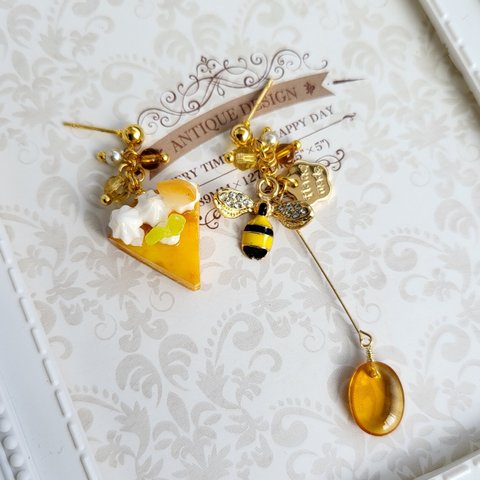 つやつやハニーパンプキンタルトとハチさんピアス🐝🍯