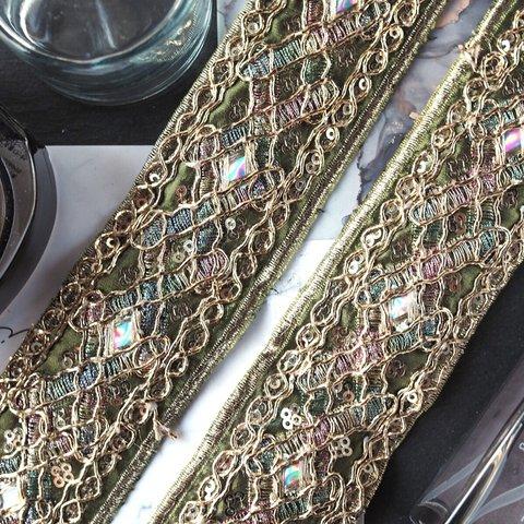 インド刺繍リボン　50㎝入り　スパンコール　ビーズ刺繍　チュール　金糸　緑　グリーン