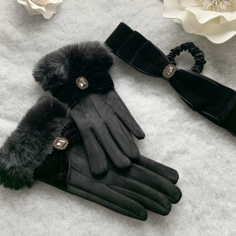 クリスマス　2点セット ♡ ビジュー&ベロア　ファー　手袋　ビッグベロア　たらりん　シュシュ　