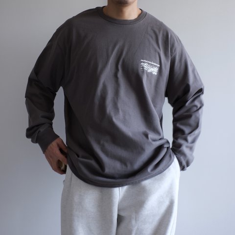 期間限定¥500オフ❗️オーバーシルエット胸LOGOロンT / ユニセックス / チャコールグレー  