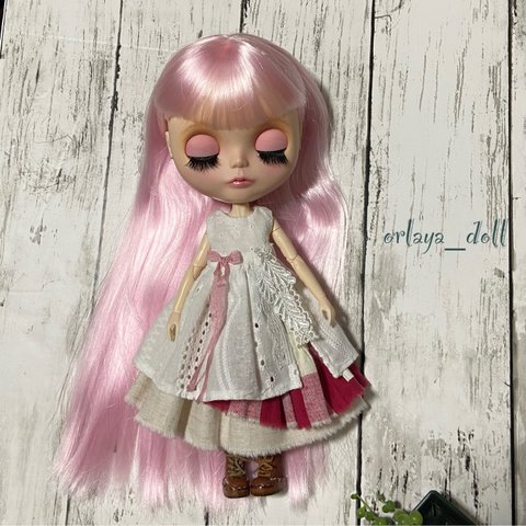 ✩blythe スリット入りトップス✩スカート   R519