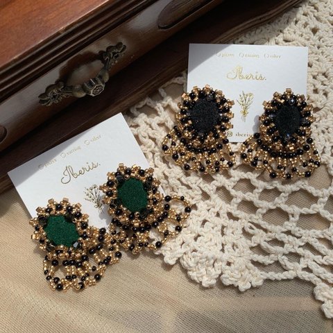 antique velvet beads pierce / earring ♡