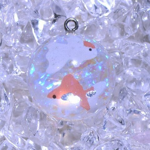 金魚レジン（半球型：直径2.3cm）