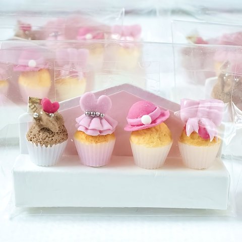 4種のカップケーキセット　アフタヌーンティー　お茶会　4 kinds of cupcake set