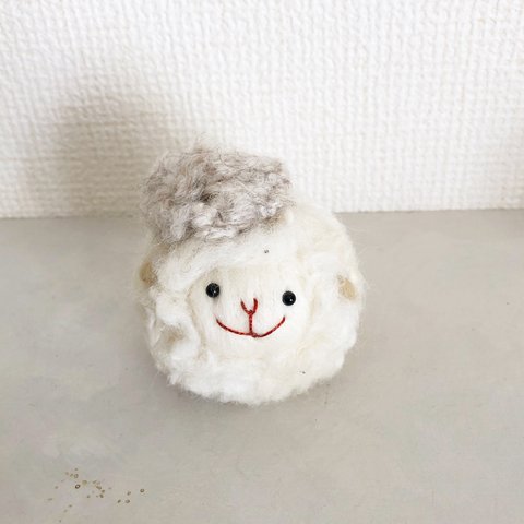 fluffy lambkin  béret  ベレーラムキン　アルパカ　alpaca béret